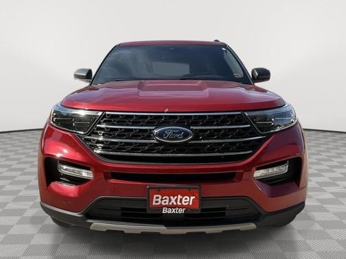 Rapid Red Metallic Tinted Clearcoat 2020 Ford Explorer XLT