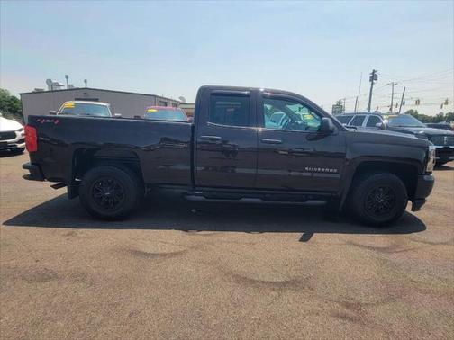 2018 Chevrolet Silverado 1500 LS
