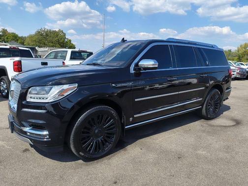 2021 Lincoln Navigator Black Label