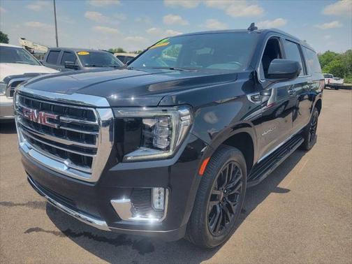 2022 GMC Yukon XL SLT