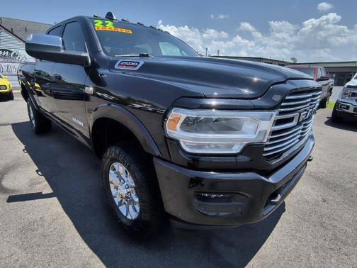 2022 RAM 2500 Laramie Crew Cab 4x4 6'4' Box