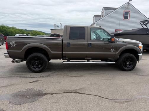 Brown 2016 Ford F-350 XLT