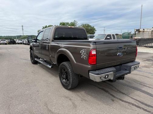 Brown 2016 Ford F-350 XLT