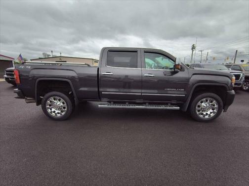 2015 GMC Sierra 2500 Denali