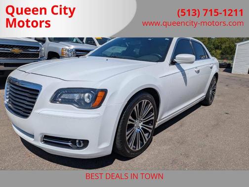 White 2013 Chrysler 300 S