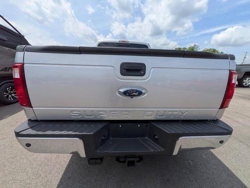 Silver 2016 Ford F-250 Lariat