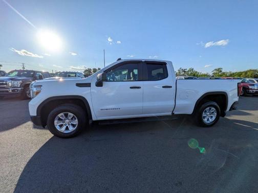 White 2019 GMC Sierra 1500 DOUBLE CAB FT.