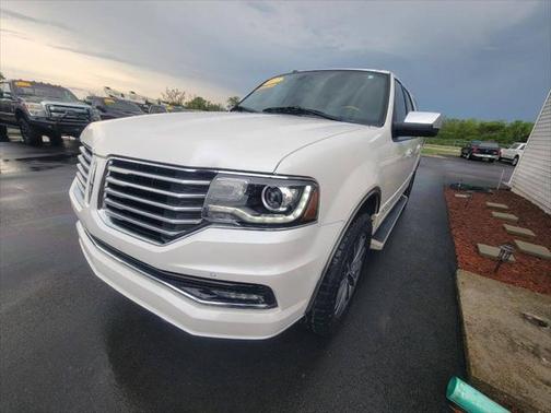 2017 Lincoln Navigator Select