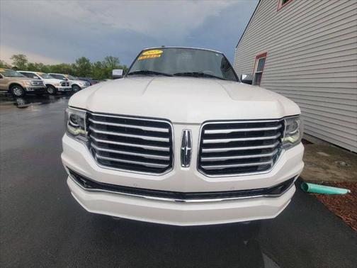 2017 Lincoln Navigator Select