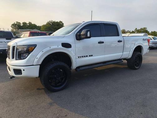 2018 Nissan Titan XD SL