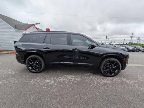 Black 2025 Chevrolet Traverse RS