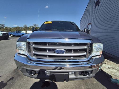 2004 Ford F-250 XLT Crew Cab