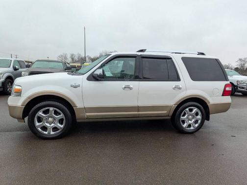 White 2013 Ford Expedition King Ranch