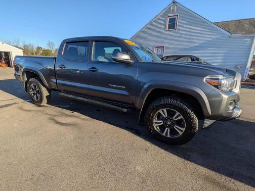2018 Toyota Tacoma TRD Sport