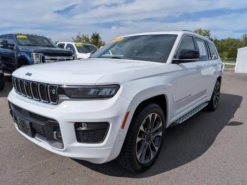 Off White 2021 Jeep Grand Cherokee L Overland