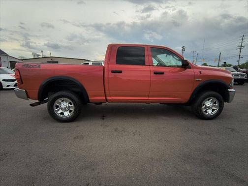 2017 RAM 2500 Tradesman Crew Cab 4x4 6'4' Box