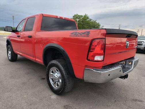 2017 RAM 2500 Tradesman Crew Cab 4x4 6'4' Box