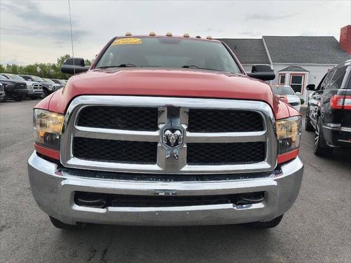2017 RAM 2500 Tradesman Crew Cab 4x4 6'4' Box