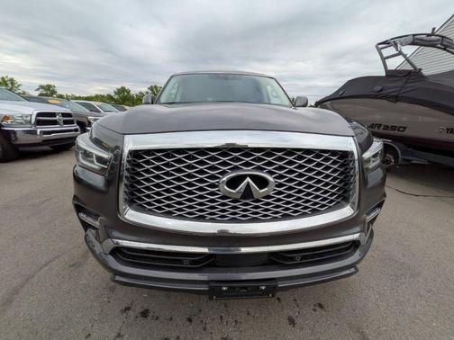 Gray 2024 INFINITI QX80 Luxe