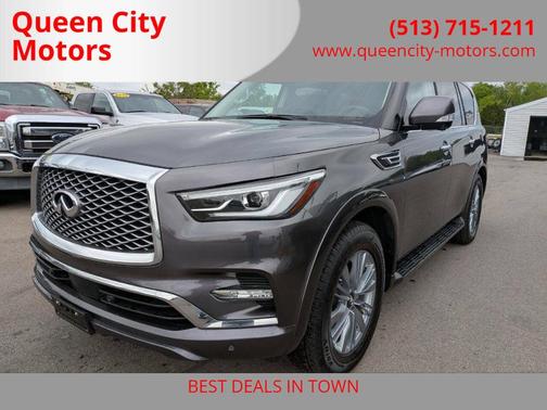 Gray 2024 INFINITI QX80 Luxe
