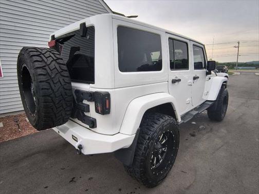 2014 Jeep Wrangler Unlimited Polar Edition