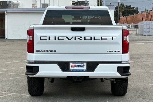 2026 Chevrolet Silverado 1500 Custom