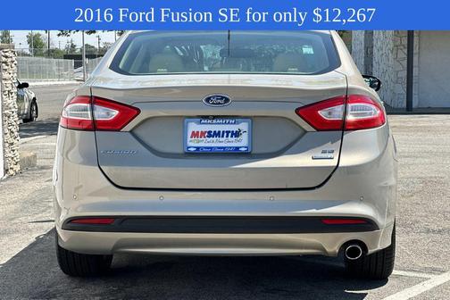 2016 Ford Fusion SE
