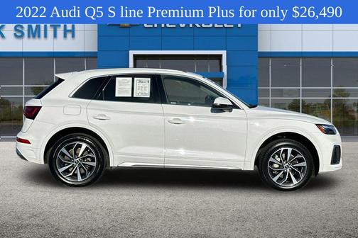 2022 Audi Q5 45 S line Premium Plus