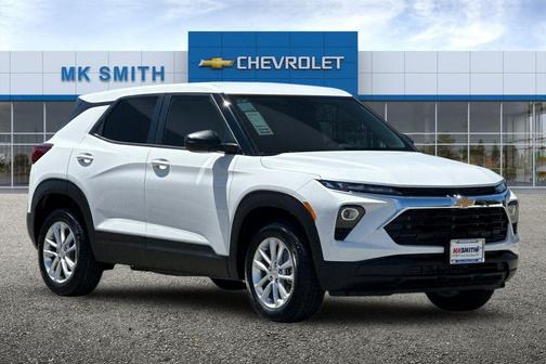 Summit White 2026 Chevrolet Trailblazer LS