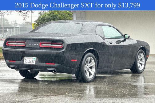 2015 Dodge Challenger SXT