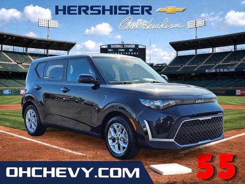 Fusion Black 2023 Kia Soul LX