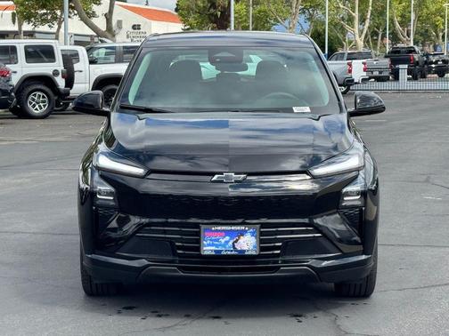 Gb8 2027 Chevrolet Bolt LT FWD
