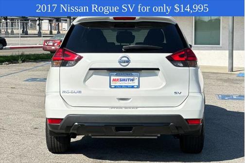 2017 Nissan Rogue SV