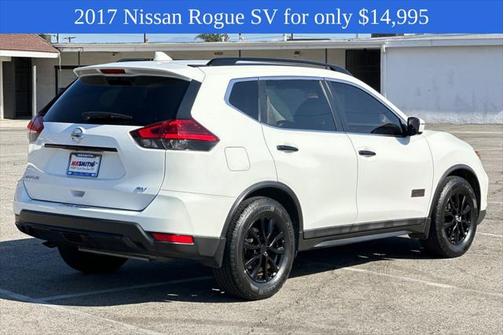 2017 Nissan Rogue SV