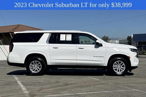 2023 Chevrolet Suburban LT