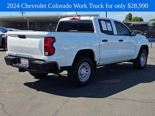 Summit White 2024 Chevrolet Colorado WT