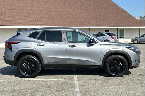 2025 Chevrolet Trax FWD ACTIV