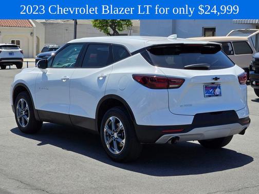 Summit White 2023 Chevrolet Blazer 2LT