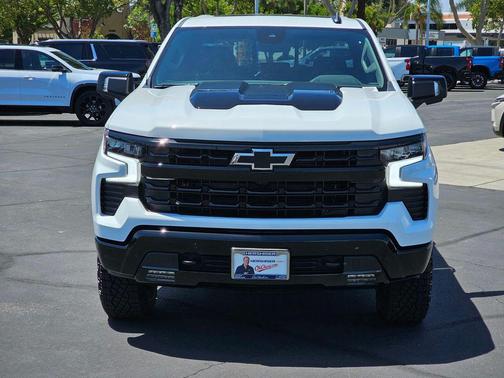 Summit White 2026 Chevrolet Silverado 1500 LT Trail Boss