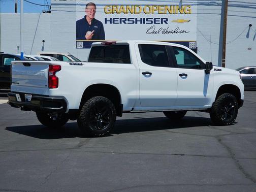 Summit White 2026 Chevrolet Silverado 1500 LT Trail Boss
