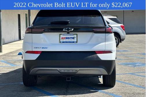 2022 Chevrolet Bolt EUV FWD LT