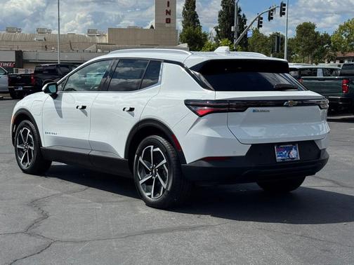 Summit White 2026 Chevrolet Equinox EV LT