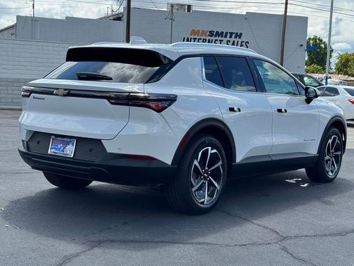 Summit White 2026 Chevrolet Equinox EV LT