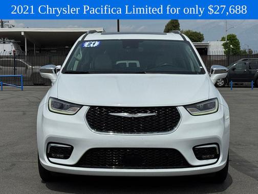 Bright White Clearcoat 2021 Chrysler Pacifica Limited