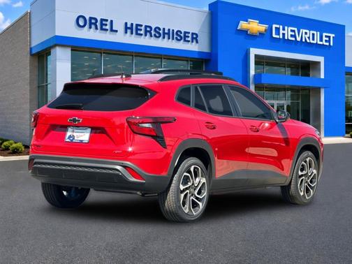 Apex Red 2026 Chevrolet Trax FWD 2RS