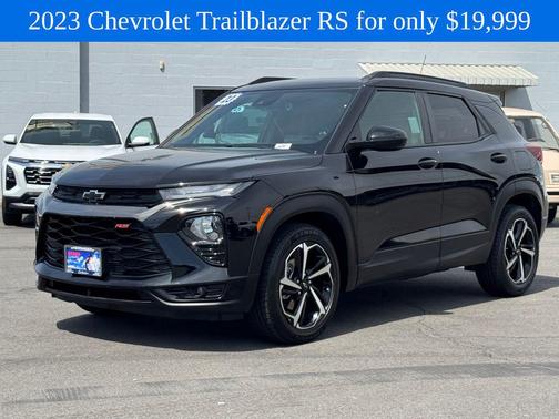 Mosaic Black Metallic 2023 Chevrolet Trailblazer RS