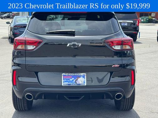 Mosaic Black Metallic 2023 Chevrolet Trailblazer RS