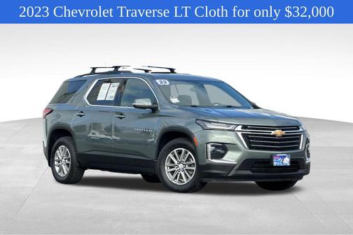 2023 Chevrolet Traverse LT Cloth