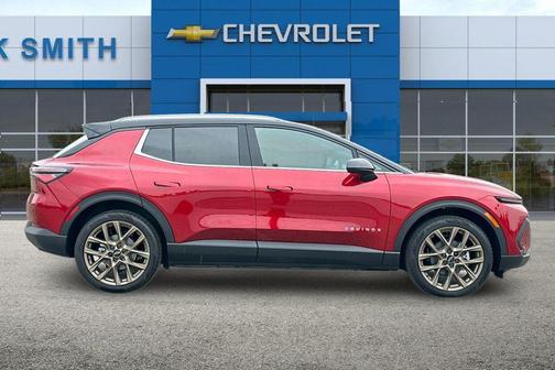 Radiant Red Tintcoat 2026 Chevrolet Equinox EV LT