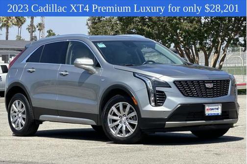 2023 Cadillac XT4 Premium Luxury